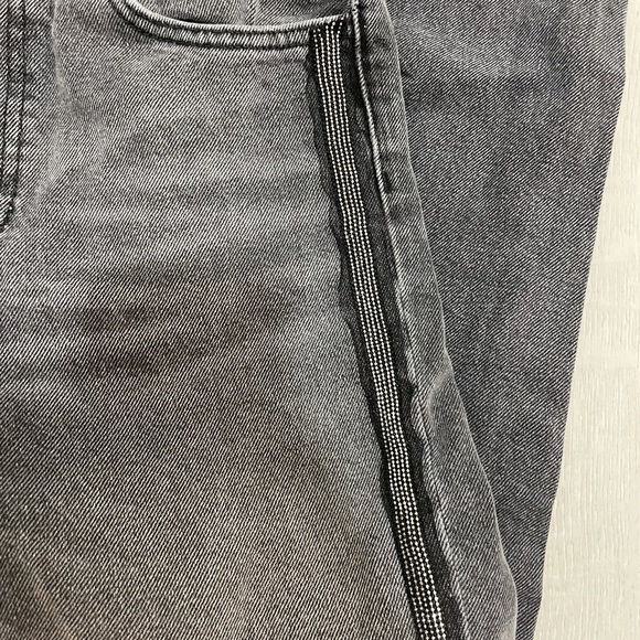 WOMENS GRAY DENIM ZARA JEANS SIZE 00 in EUC - Picture 5 of 9